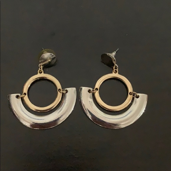 Jewelry - Earrings
